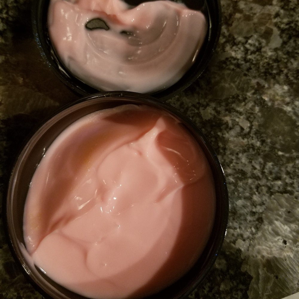 New LUSH Snow Fairy - Picture 6 of 7